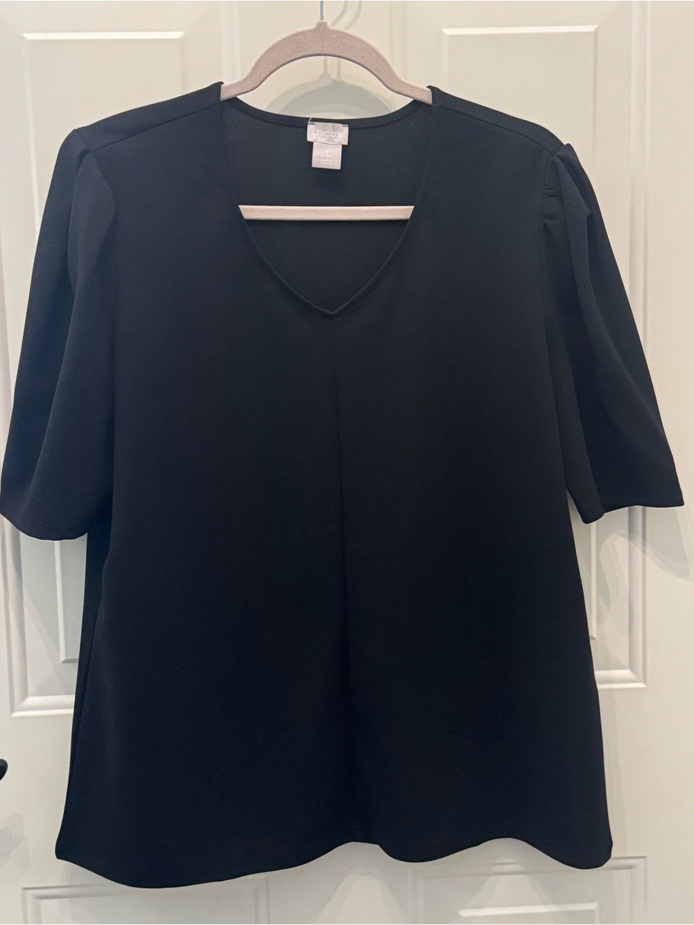 Chico’s Classic Black V-neck Half Sleeve Top  Minimalist Career Staple Casual L